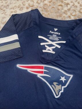 Fanatics New England Patriots Lace-Up V-Neck Jersey
